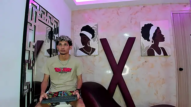 EMPIRE_BOYS1's cam snapshot