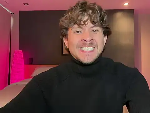 mcklister_kinky_feets's cam snapshot