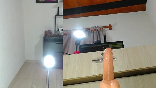 danai_funny's cam snapshot