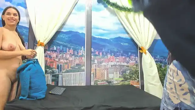 SabrinaAndEddy's cam snapshot