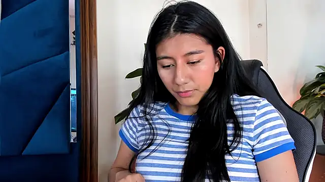 CarlaAlvez's cam snapshot