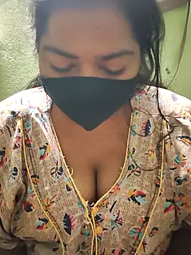 Liyaa_24's cam snapshot