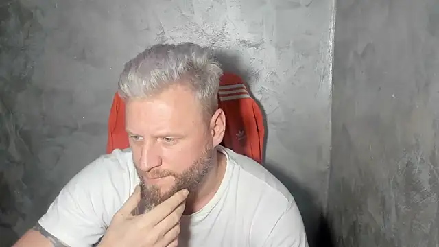 ALEX_BEAUTY2025's cam snapshot