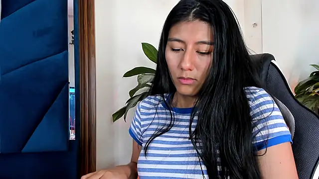 CarlaAlvez's cam snapshot