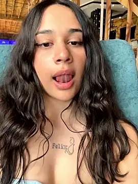 BabyKathy's cam snapshot