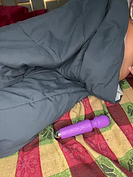 Hot_mess_DUO live sex cam