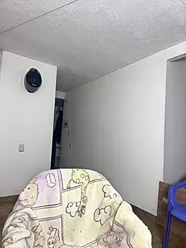 Nikol_Rang__ live sex cam