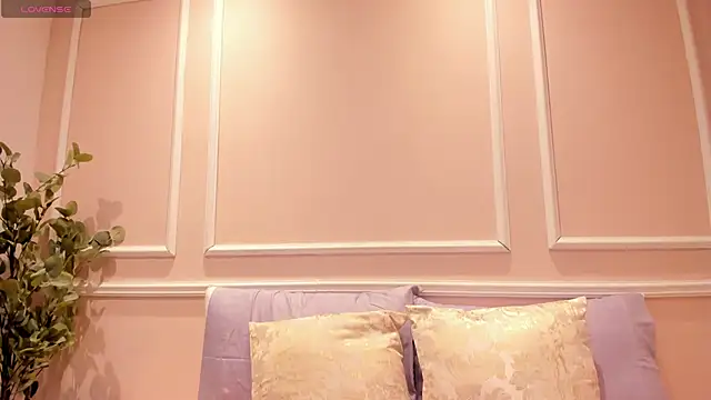 Lucy_Canel's cam snapshot