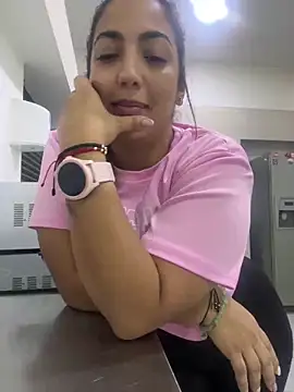 Karlla_Brown's cam snapshot