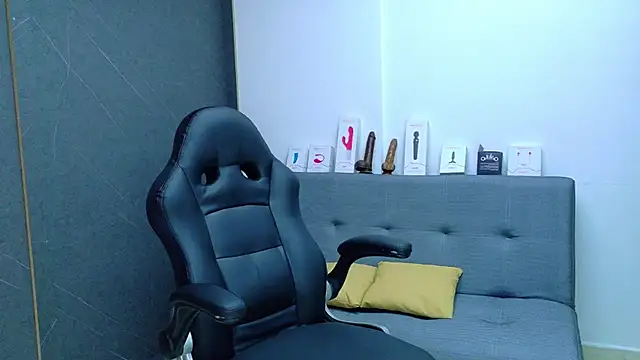 Britney_taylor_'s cam snapshot