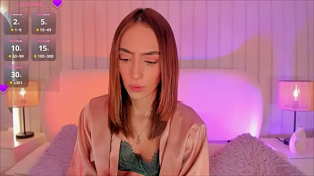 Megan-holly's cam snapshot