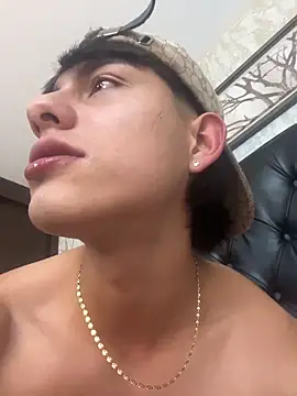 Lander_Cruz live sex cam