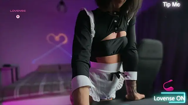 Katy_Kar's cam snapshot