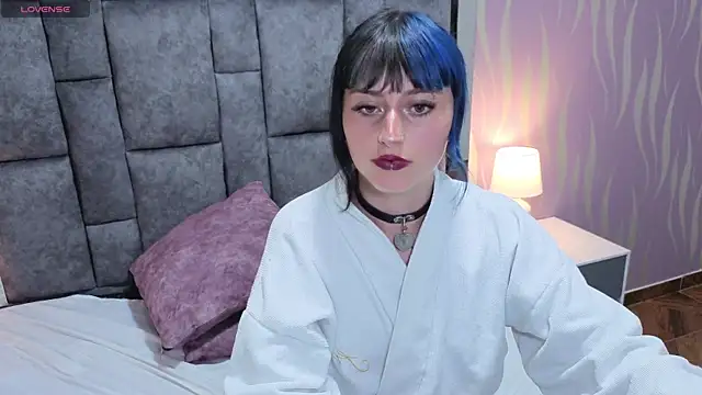 OliviaBonnie's cam snapshot