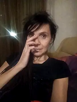 Francenia_lolis live sex cam