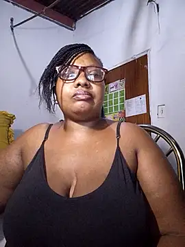 YELLOW_BONE live sex cam