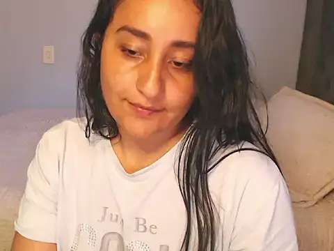 cute8smile live sex cam