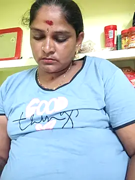 navyasree143's cam snapshot