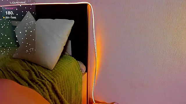 lexxxxxxi's cam snapshot