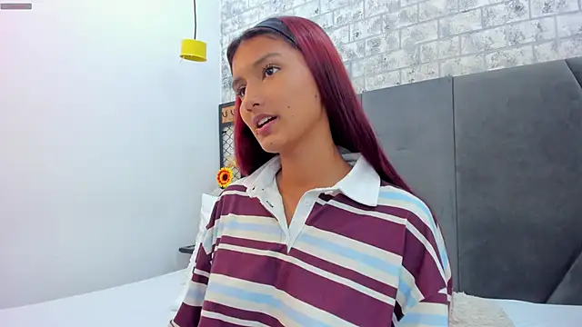 Maray_Lous's cam snapshot