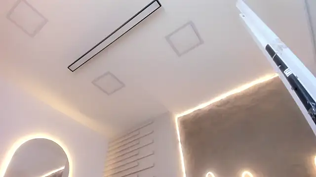 Shanntal_'s cam snapshot