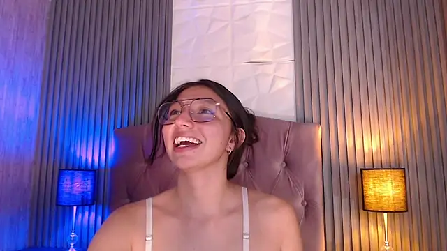 kendall_saenz's cam snapshot