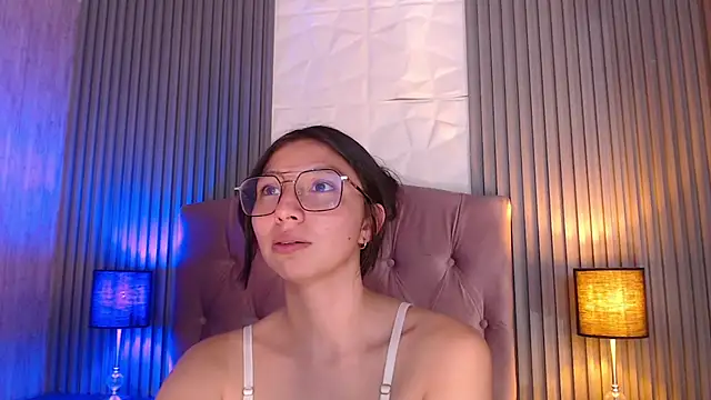 kendall_saenz's cam snapshot