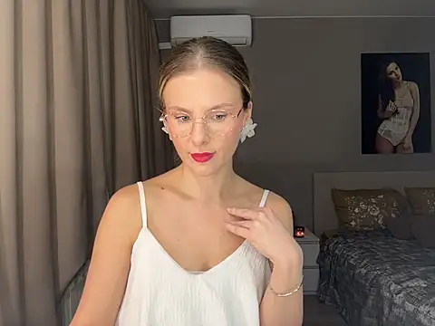 sirena124's cam snapshot