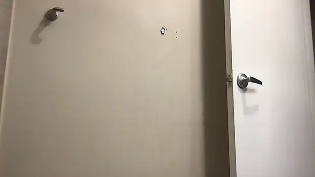 BigMuscleGuy28 live sex cam