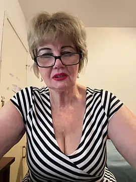 BoloshkaBlonda live sex cam