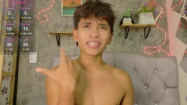 Ethan_Westt live sex cam