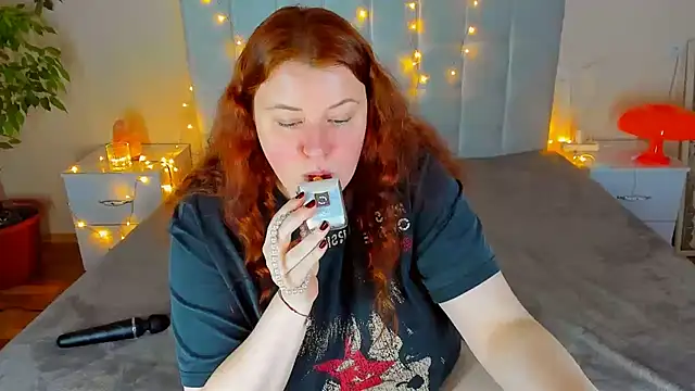 PolinaSalvatore's cam snapshot