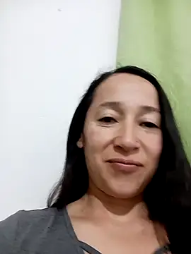 emilypoppy3's cam snapshot