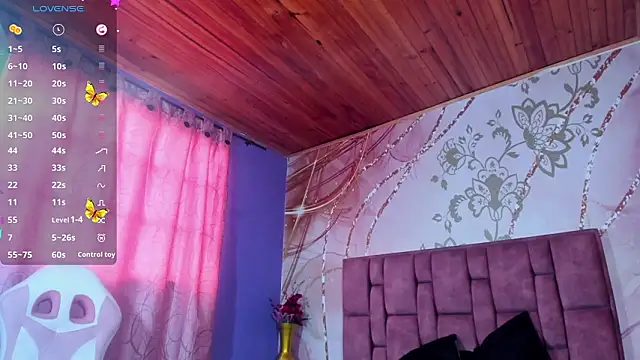 aby_divine's cam snapshot