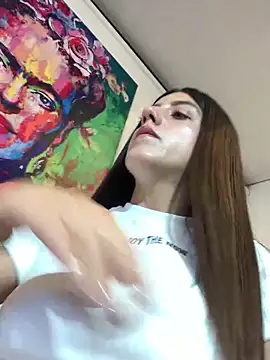 ElectraPink_'s cam snapshot