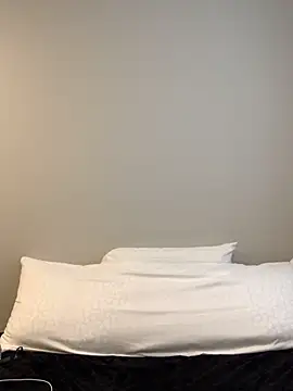 PussiesnCream_ live sex cam