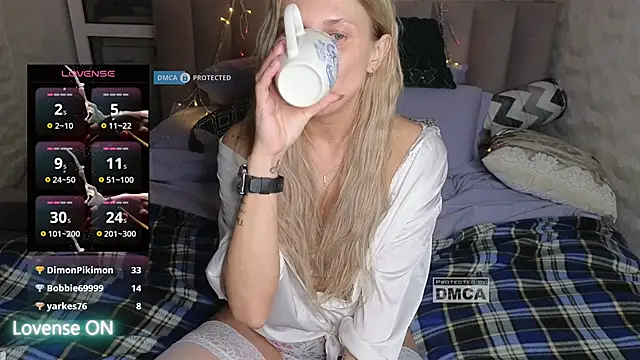 GoodGirl0024's cam snapshot