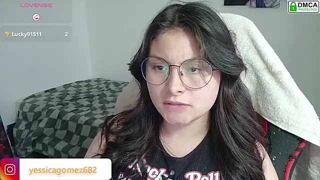 yessica_gomez01's cam snapshot
