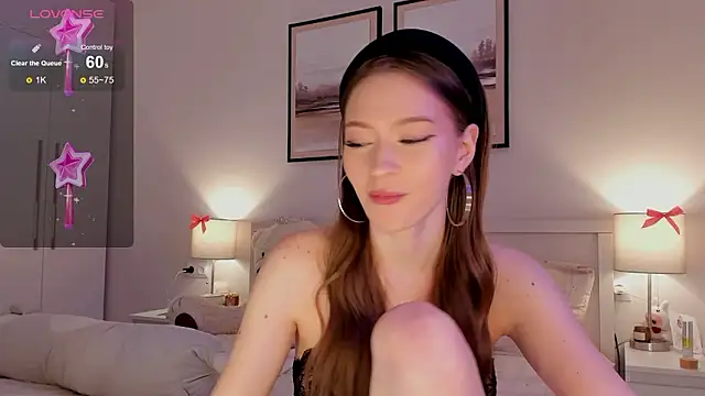 diana_nier's cam snapshot