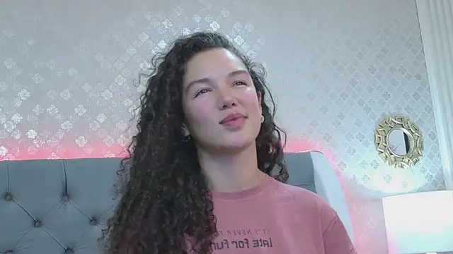 RoxanaAngel's cam snapshot