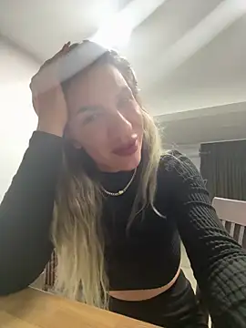 LoreennAny live sex cam