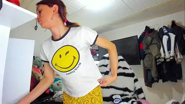 Lawrncesofiets live sex cam