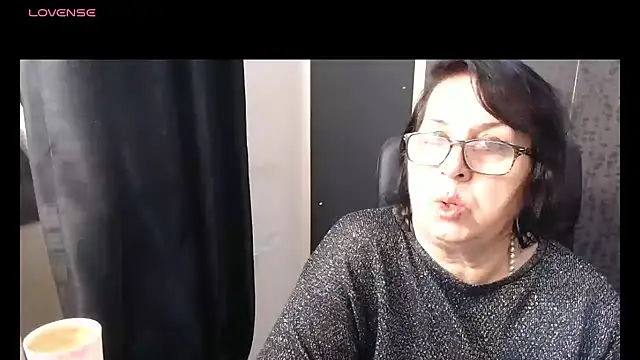 MissSanjanne live sex cam