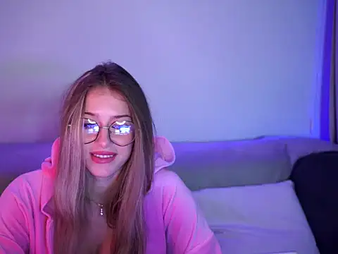 BARBIE_22888's cam snapshot