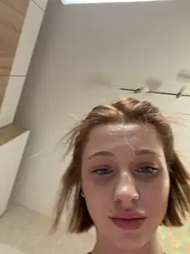 Camilla_Railian live sex cam