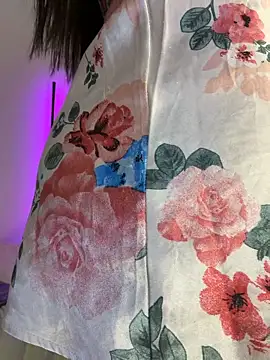 HoneyDolllXXX's cam snapshot