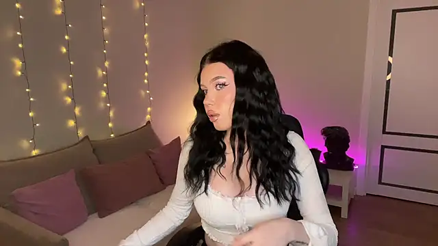 mistress_of_hearts's cam snapshot