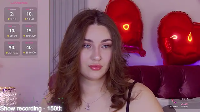 KiraBarlows live sex cam