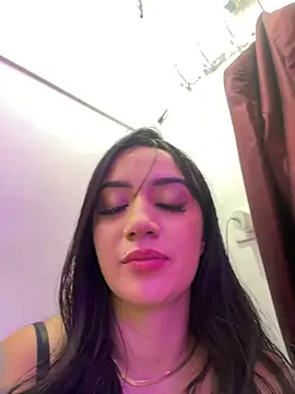 EmmyEvans1 live sex cam