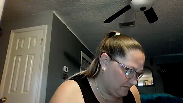 SexyNikki6969's cam snapshot